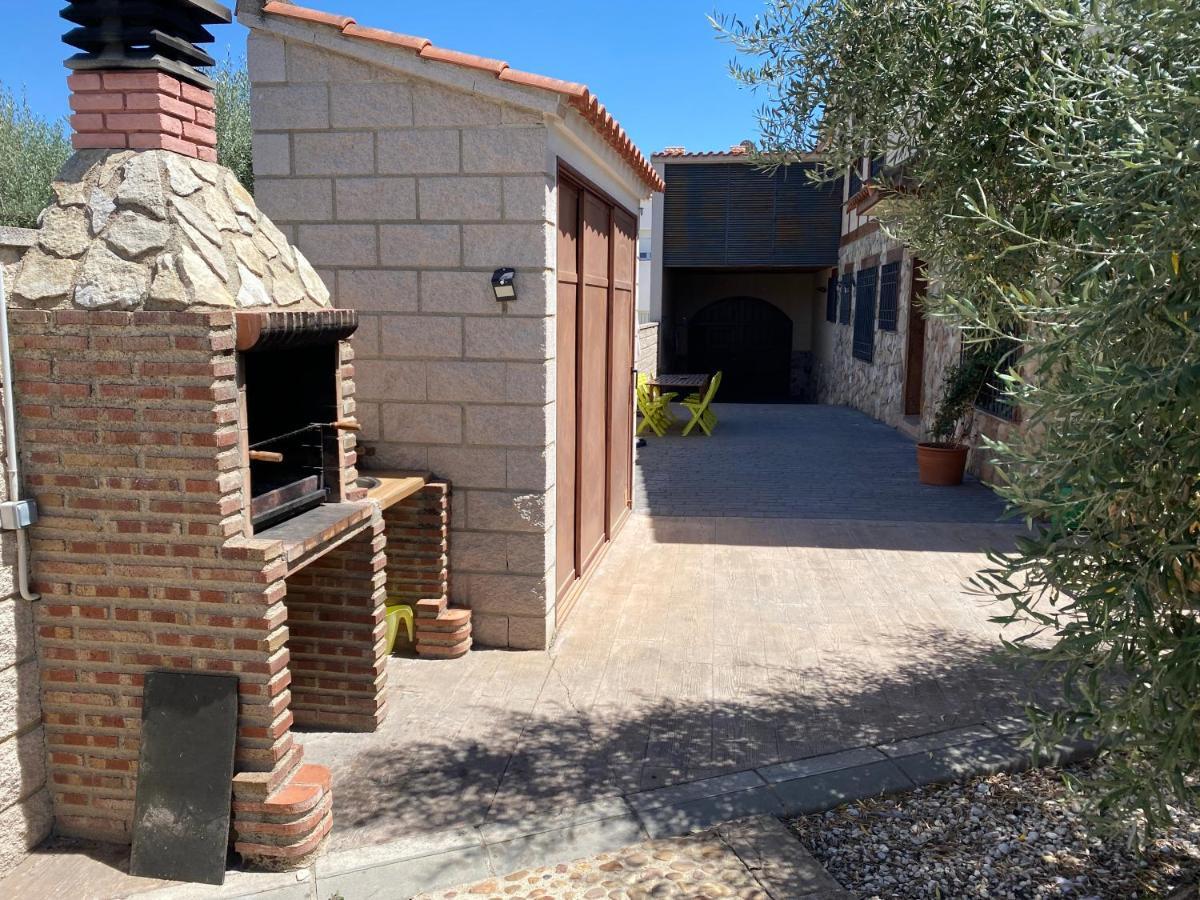 Casa Rural El Olivar De Valdefuentes エクステリア 写真